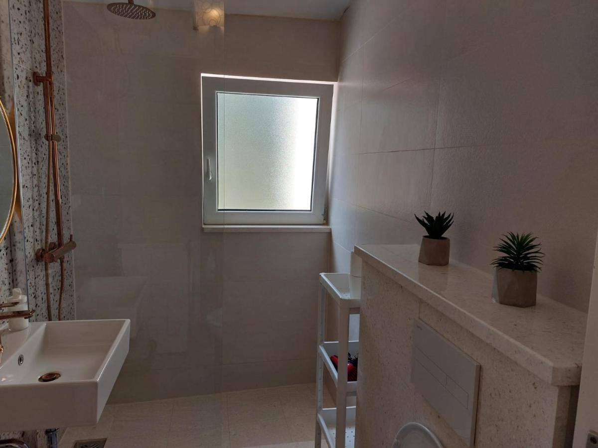 Apartmani Radic Rg Rogoznica  Exterior foto
