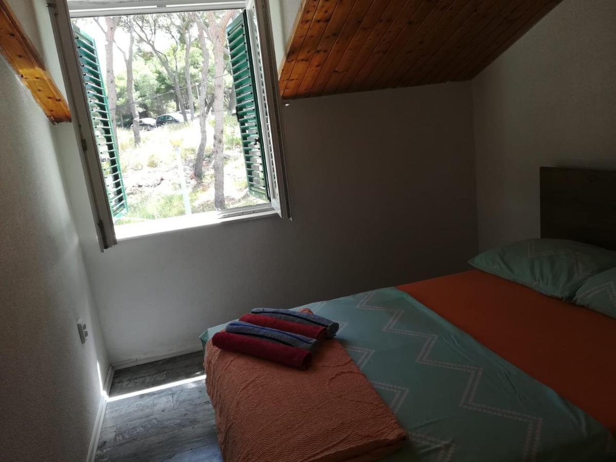 Apartmani Radic Rg Rogoznica  Exterior foto