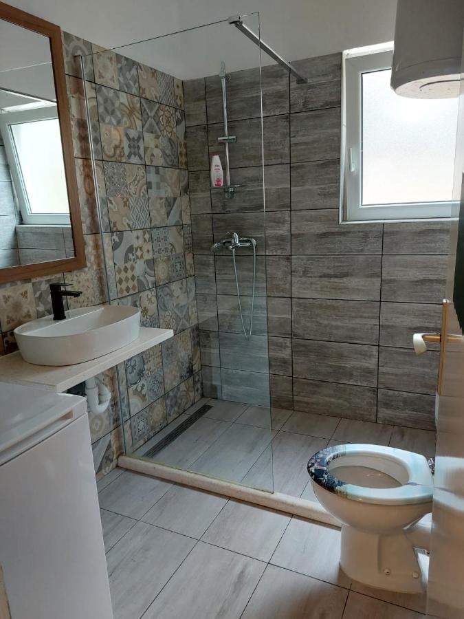 Apartmani Radic Rg Rogoznica  Exterior foto