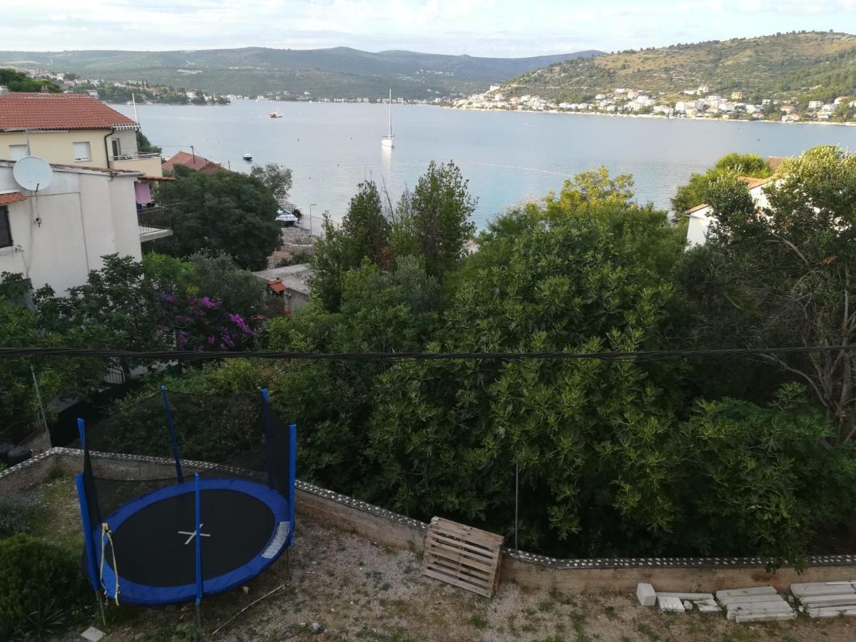 Apartmani Radic Rg Rogoznica  Exterior foto