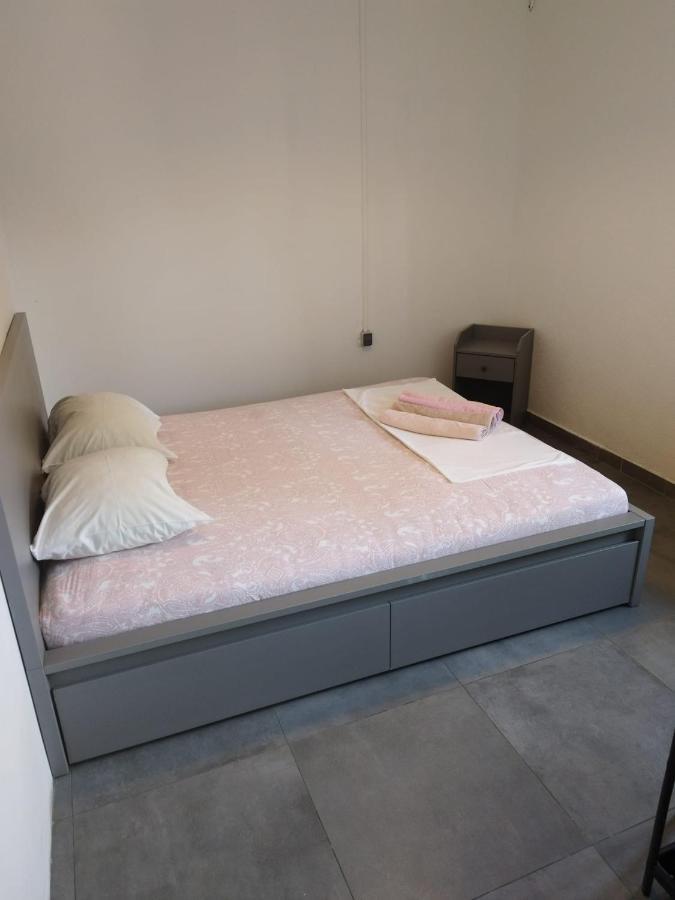 Apartmani Radic Rg Rogoznica  Exterior foto